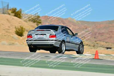 media/Dec-13-2025-Extreme Speed (Sat) [[d129ecb0b9]]/Beginner/Session 2 (Turn 4)/